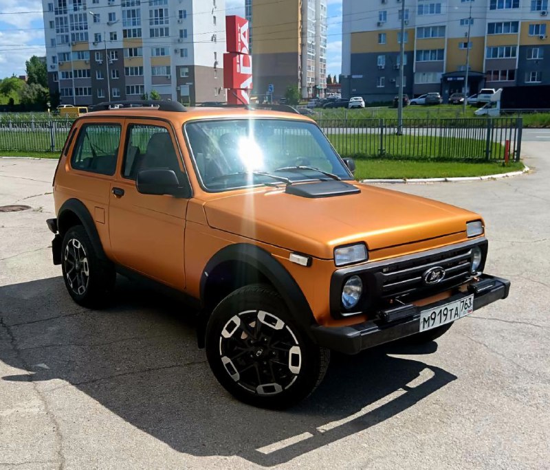 Обновленная LADA Niva Sport получила усиленную подвеску и новый цвет