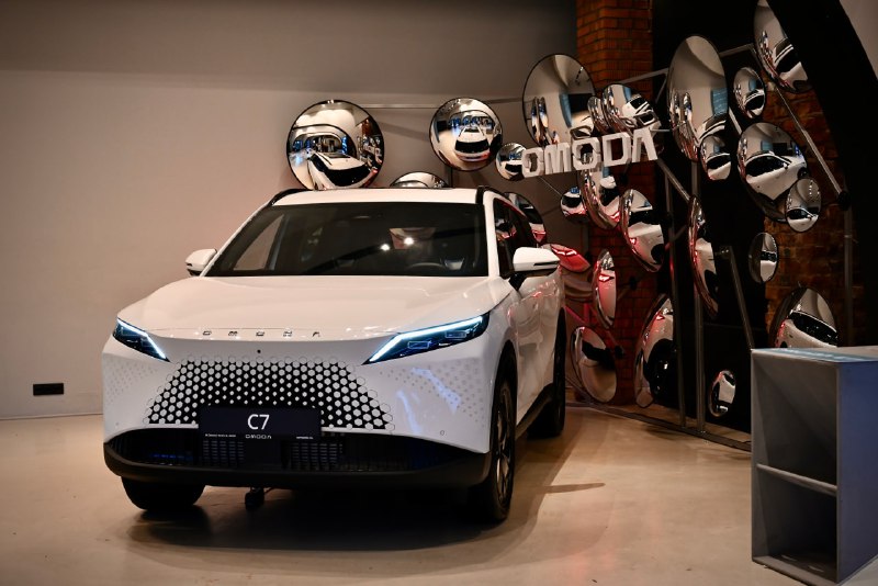 Презентация нового кроссовера Omoda C7: характеристики и цены