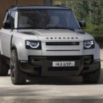 Обновленный Land Rover Defender: легкие доработки и новые визуальные акценты