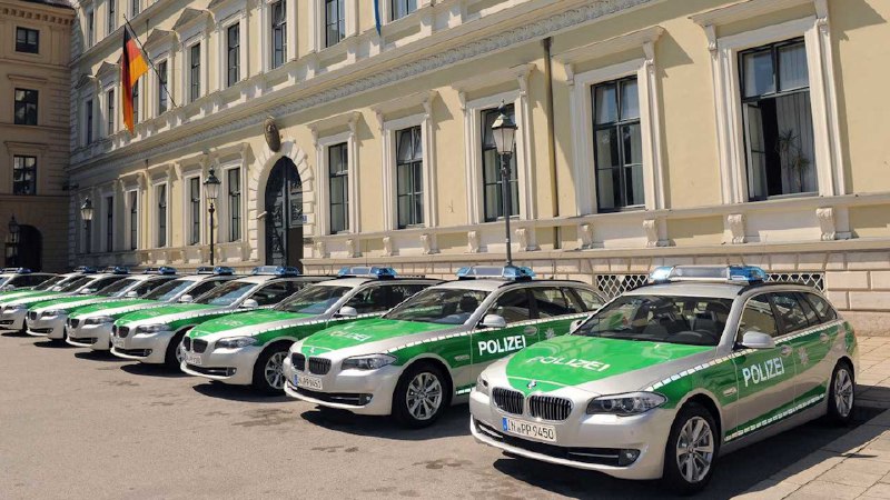 Владелец автомобиля задержан за попытку вернуть угнанную машину в Германии