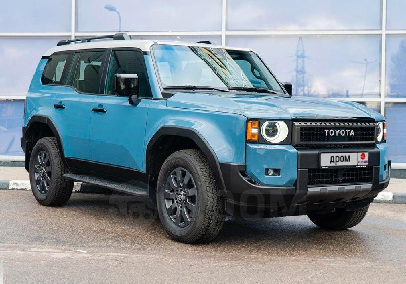 Возобновление продаж Toyota в России: что известно о текущем ассортименте и поставках