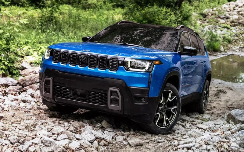 Обновленный Jeep Cherokee: новые детали и варианты силовых установок