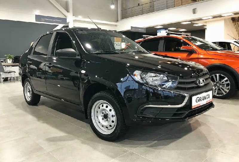 Автодилеры требуют запретить прямые продажи автомобилей в России