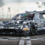 Переделанный электромобиль Ford Mustang Mach-E подготовлен для гонки на вершине Пайкс-Пик