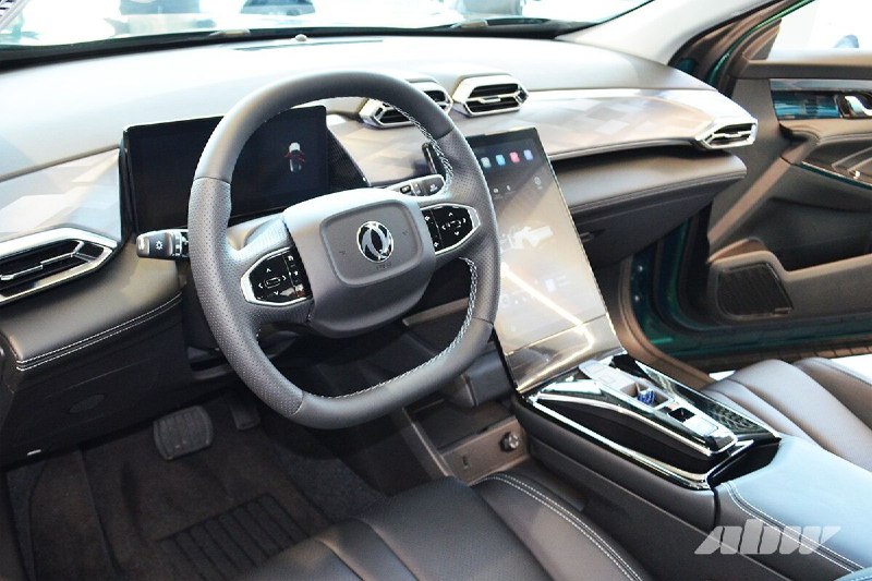 Новый Dongfeng Mage — российский кроссовер с современными технологиями и мощным двигателем