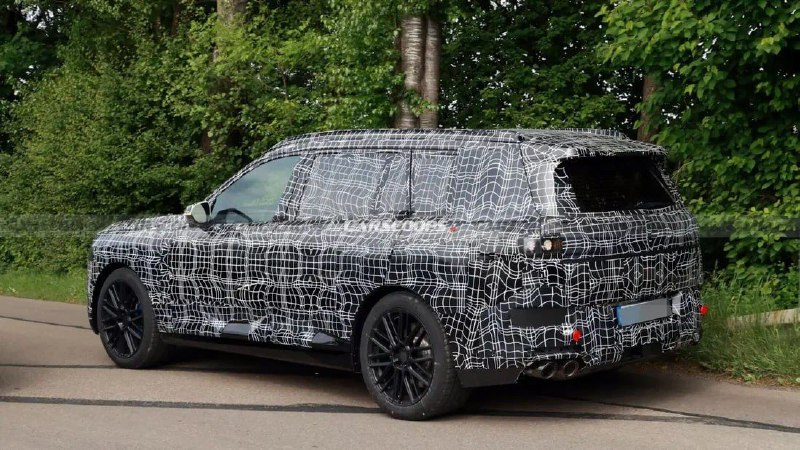 BMW планирует выпустить мощный электрокроссовер с высокой производительностью к 2028 года