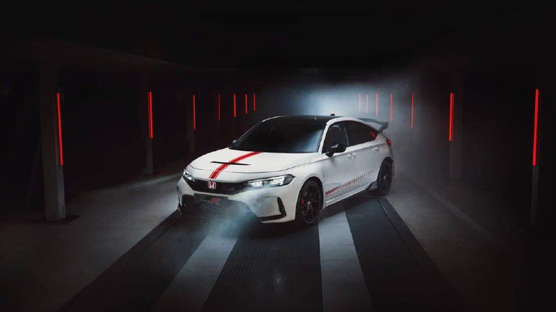 Прощальная версия Honda Civic Type R — лимитированная модель с уникальным дизайном