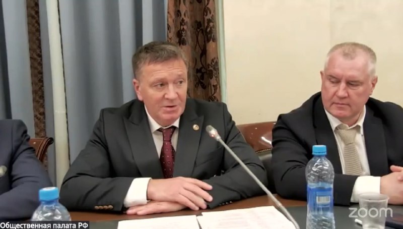 Обсуждение инновационных технологий для повышения безопасности автомобилей