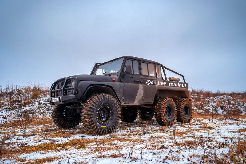 Уникальный российский внедорожник УАЗ 6х6 с двигателем от Toyota Land Cruiser