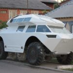 Уникальный амфибийный внедорожник: от БРДМ-2 до туристического автомобиля