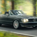 Tюнингованный Mercedes-Benz R107 от Pogea Racing получил мощность 400 л.с.
