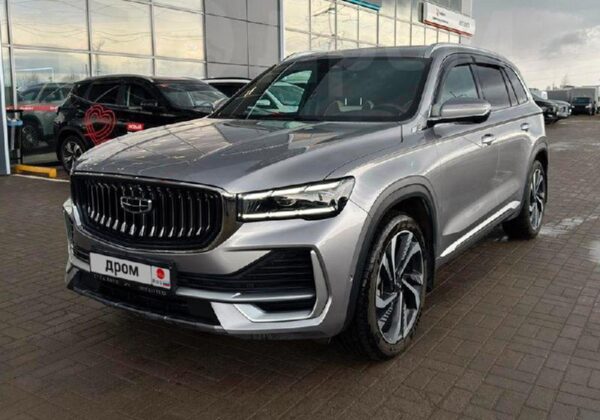 Обзор владельца на партично импортированный Geely Monjaro 2023: плюсы и минусы