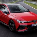 Volkswagen презентовал ограниченную серию мощного и скоростного Golf GTI Edition 50