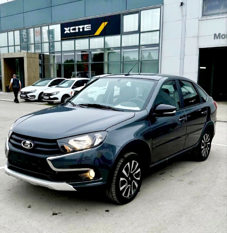 АВТОВАЗ запускает поставки нового кросс-версии LADA Granta АВТОВАЗ запускает поставки нового кросс-версии LADA Granta