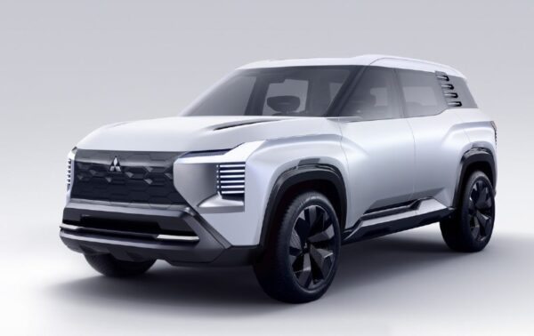 Mitsubishi анонсирует новый семиместный SUV для рынков Юго-Восточной Азии
