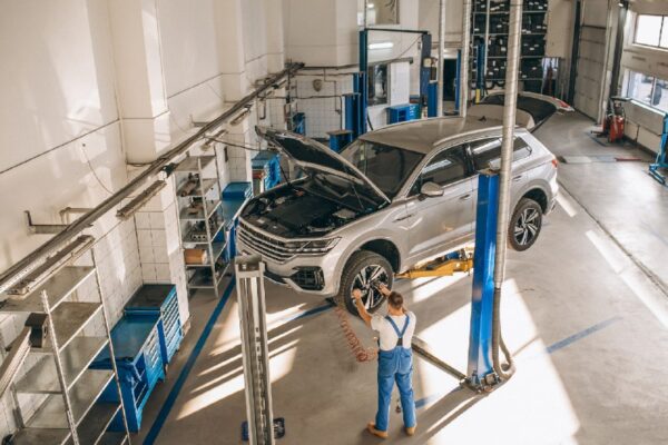 Новая схема автоворовства на сервисных станциях: как защититься