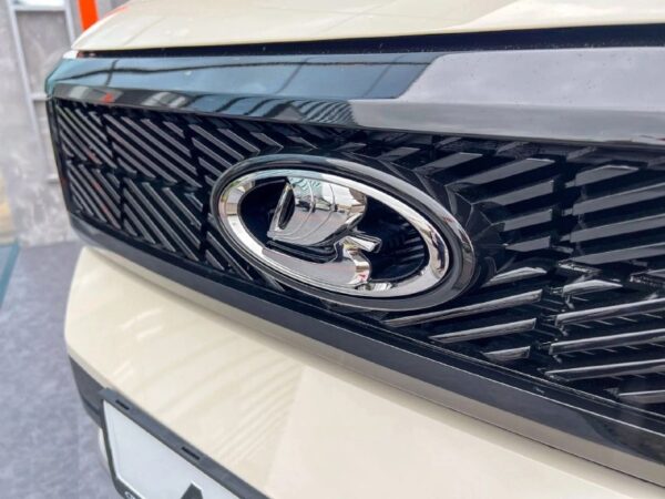 Новый минивэн LADA B-Van будет представлен в 2026 году