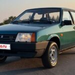 Редкая находка: ВАЗ-21099, простаивавший 21 год, продается за цену новой Лады Гранта