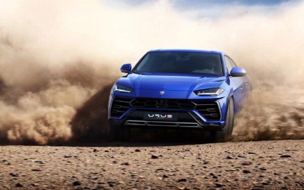 Рост продаж подержанных люксовых автомобилей в России в мае 2025 года