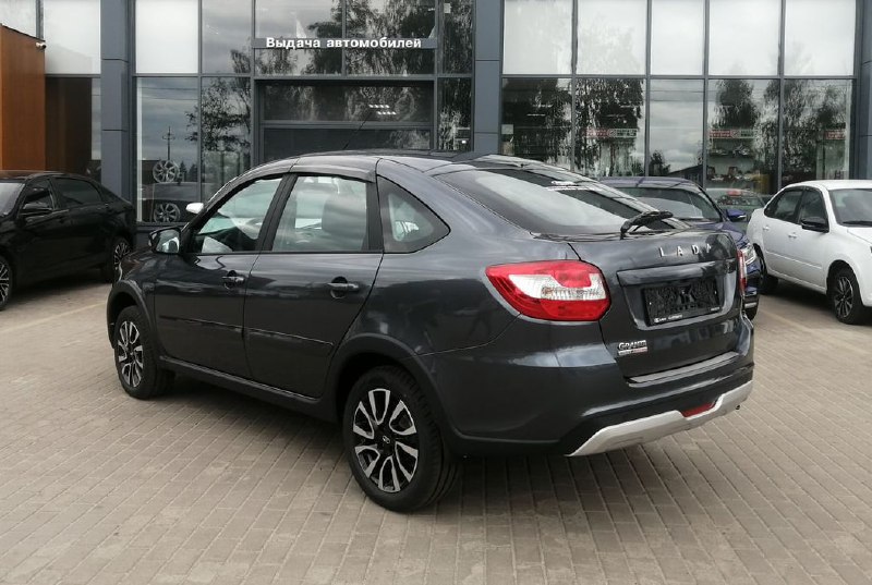 Запуск на рынок нового кросс-лифтового автомобиля LADA Granta Active Cross