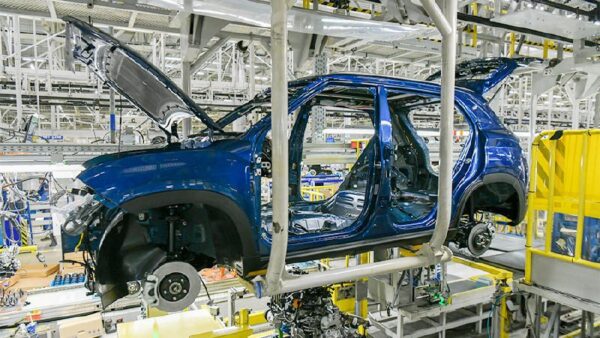 Hyundai возобновляет поставки в Россию через схемы обхода санкций