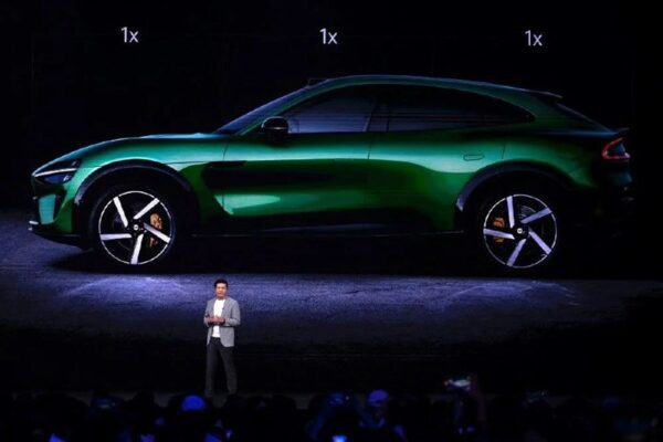 Xiaomi устанавливает рекорды продаж нового электрокара YU7 и SUV SU7