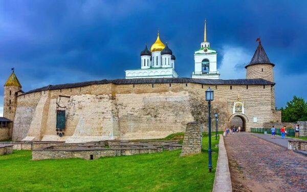 Исторические и культурные достопримечательности Пскова