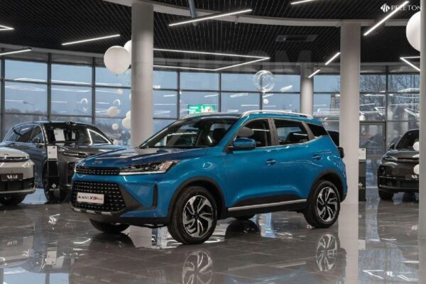 Снижение запасов новых автомобилей в России: причины и последствия