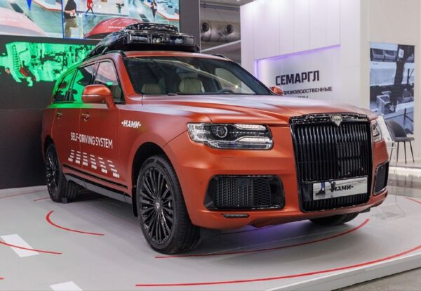 Премиальные и бюджетные беспилотные автомобили презентовали на выставке «Иннопром»