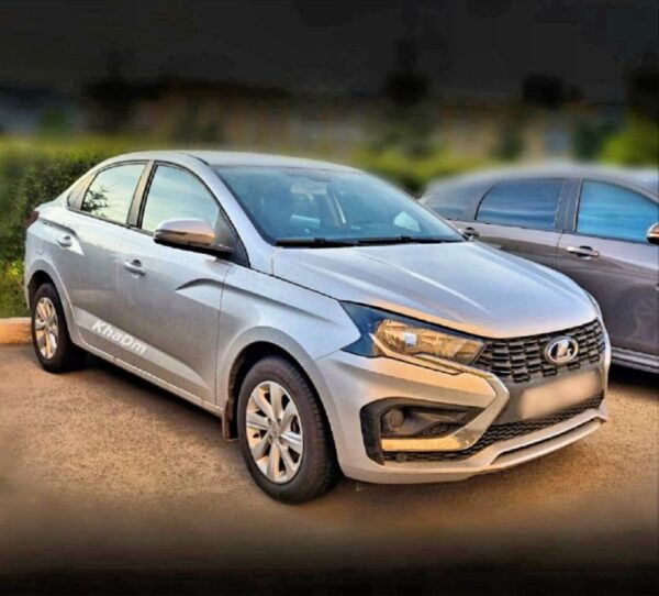 Обзор предтоповой комплектации новой LADA Iskra: основные отличия и особенности