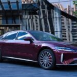 В Китае стартовали продажи нового гибридного седана Chery Fulwin A9L