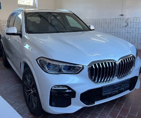 В Германии осуждён автодилер за нелегальный экспорт роскошных автомобилей в Россию