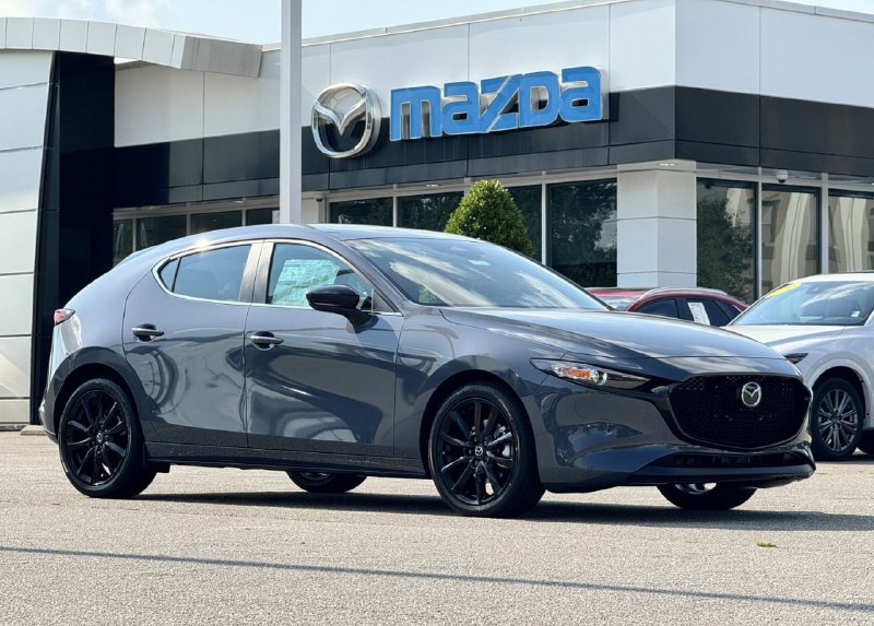 Владельцы Mazda 3 2025 подают иск из-за недостоверных характеристик