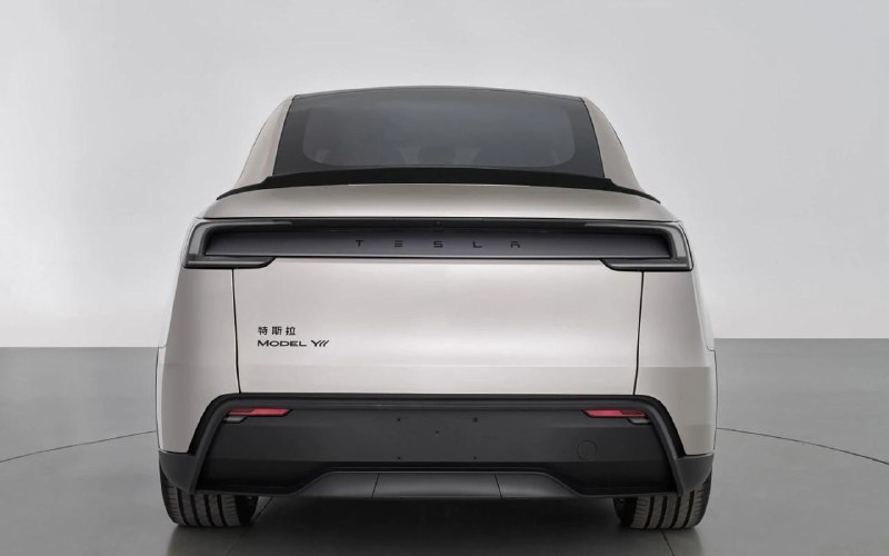Tesla представила расширенную версию Model Y с тремя рядами сидений Tesla представила расширенную версию Model Y с тремя рядами сидений