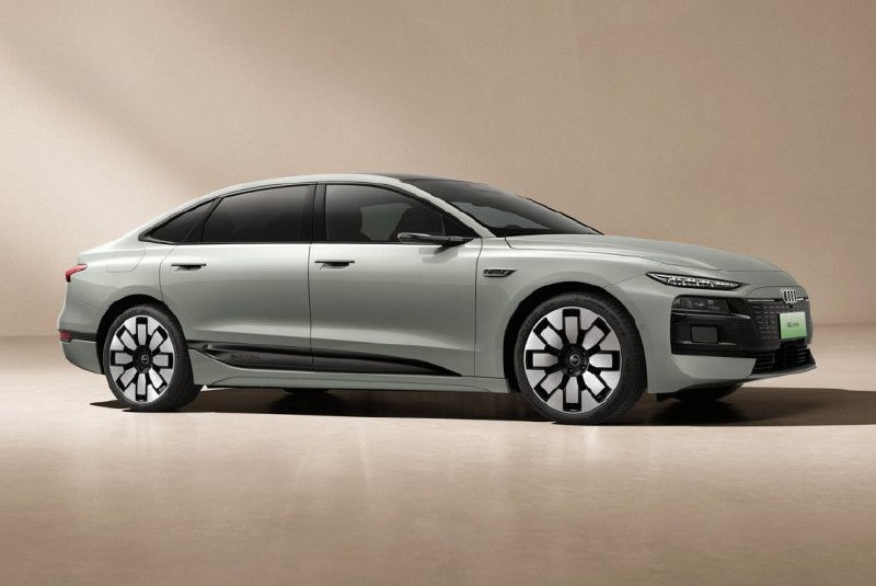 Китайская версия электроседана Audi A6L e-tron: особенности и отличия от европейской модели
