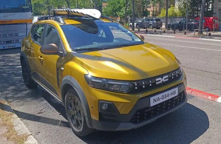 Обновлённый Dacia Sandero 2026 заснят в ходе фотосессии во Франции Обновлённый Dacia Sandero 2026 заснят в ходе фотосессии во Франции