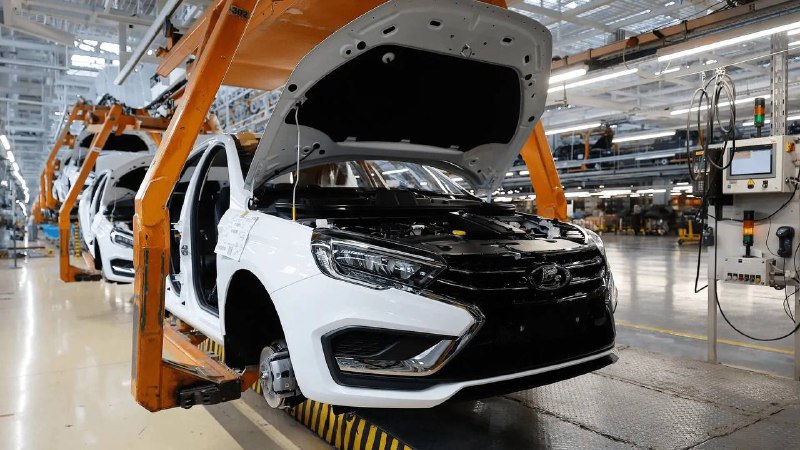 АвтоВАЗ рассматривает переход на четырехдневную рабочую неделю в ответ на кризис на рынке авто