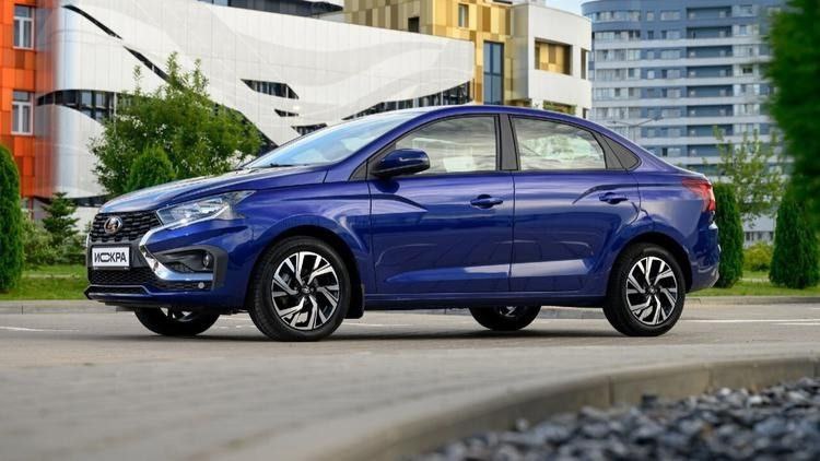 Сравнение LADA Iskra и Renault Logan: цена и характеристики Сравнение LADA Iskra и Renault Logan: цена и характеристики
