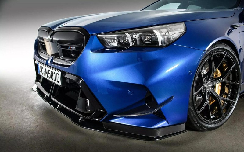 Улучшенная версия BMW M5 от AC Schnitzer: мощь и стиль в одном автомобиле