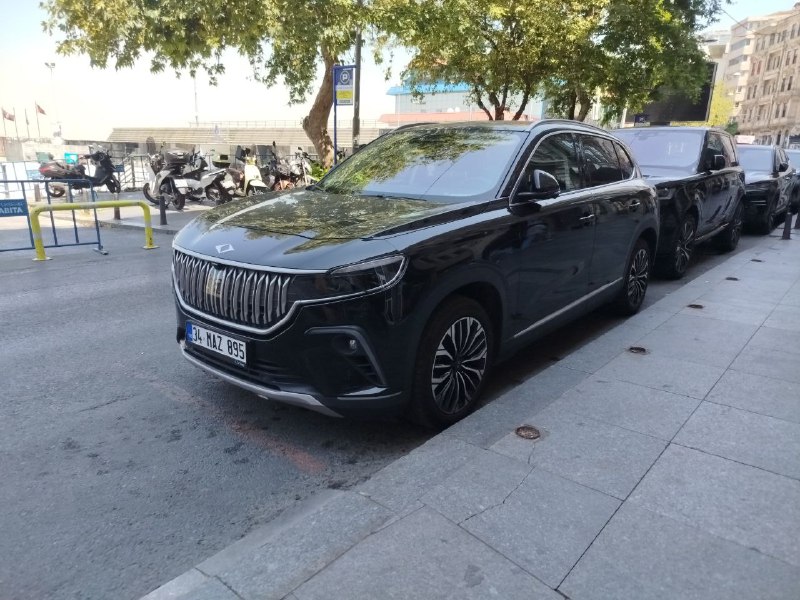 История и современность гостиницы Pera Palace и электромобиля Togg T10X в Стамбуле История и современность гостиницы Pera Palace и электромобиля Togg T10X в Стамбуле