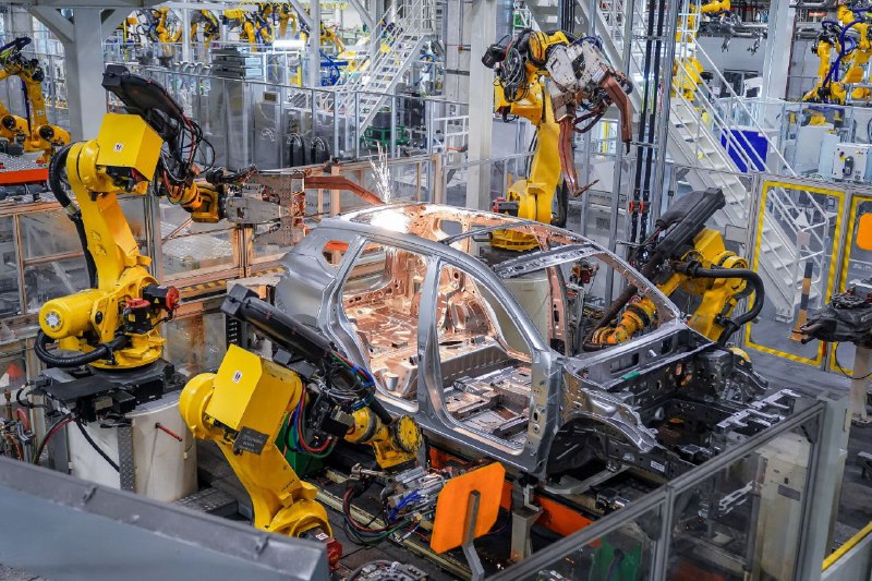 Калужский завод, ранее принадлежавший Volkswagen, освоил производство окраски автомобилей бренда Tenet Калужский завод, ранее принадлежавший Volkswagen, освоил производство окраски автомобилей бренда Tenet