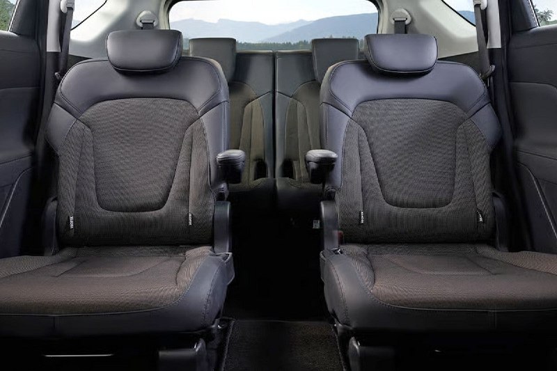 Hyundai обновил модели Stargazer и Stargazer X с новым дизайном и технологиями
