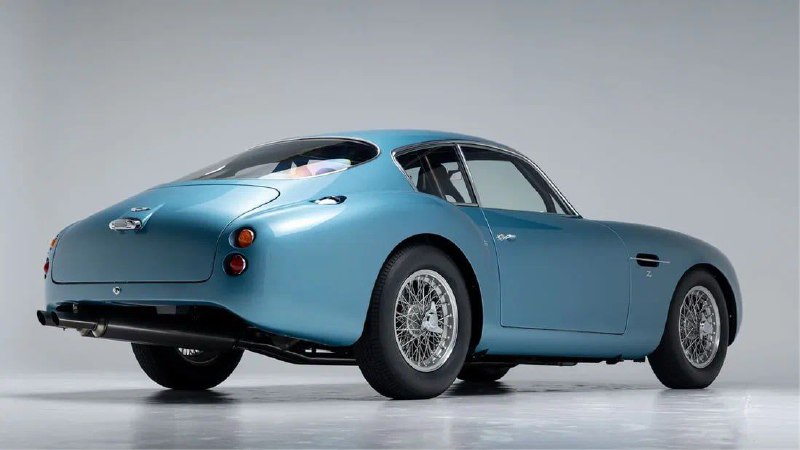 Редкие Aston Martin от Zagato продаются за полцены: эксклюзивные модели DBZ Centenary с минимальными пробегами Редкие Aston Martin от Zagato продаются за полцены: эксклюзивные модели DBZ Centenary с минимальными пробегами