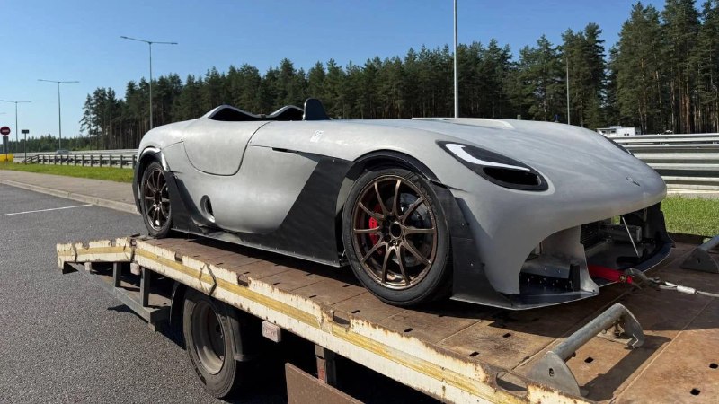 Российский производитель представил уникальный родстер с двигателем Toyota Российский производитель представил уникальный родстер с двигателем Toyota