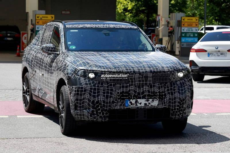 Первый взгляд: новый интерьер и дизайн BMW X5 2027 Первый взгляд: новый интерьер и дизайн BMW X5 2027