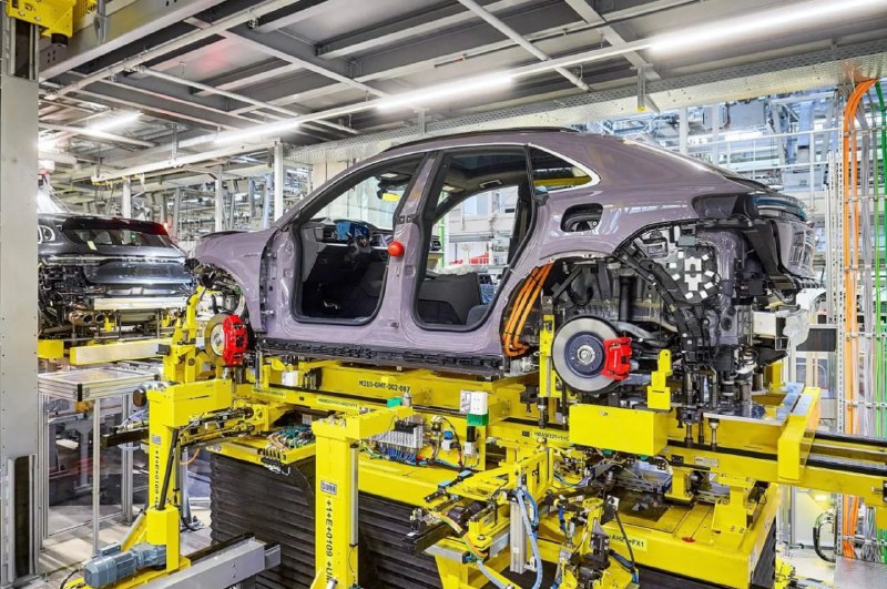 Генеральный директор Porsche признал кризис бизнес-модели и объявил меры по сокращению штатов Генеральный директор Porsche признал кризис бизнес-модели и объявил меры по сокращению штатов