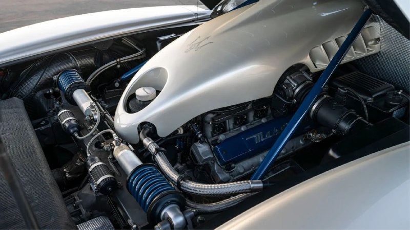 Редкая Maserati MC12 Stradale выставляется на аукцион с рекордной ценой Редкая Maserati MC12 Stradale выставляется на аукцион с рекордной ценой