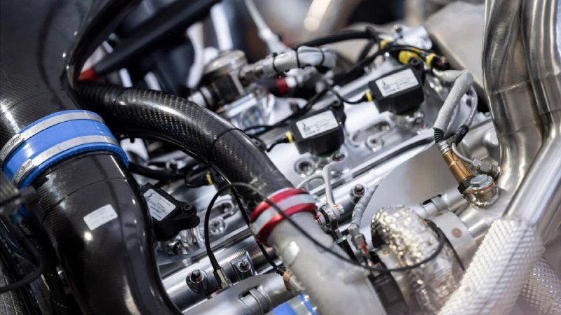 Genesis представляет новый V8 с двойным турбонаддувом для гоночных и серийных автомобилей