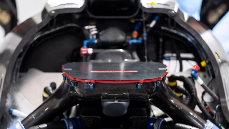 Genesis представляет новый V8 с двойным турбонаддувом для гоночных и серийных автомобилей