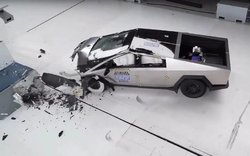 Первый краш-тест Tesla Cybertruck по методике IIHS: результаты и особенности Первый краш-тест Tesla Cybertruck по методике IIHS: результаты и особенности